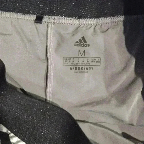 Adidas Aero ready Glam On  skort size medium - Picture 4 of 5